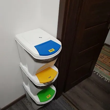 Pod Stitom *